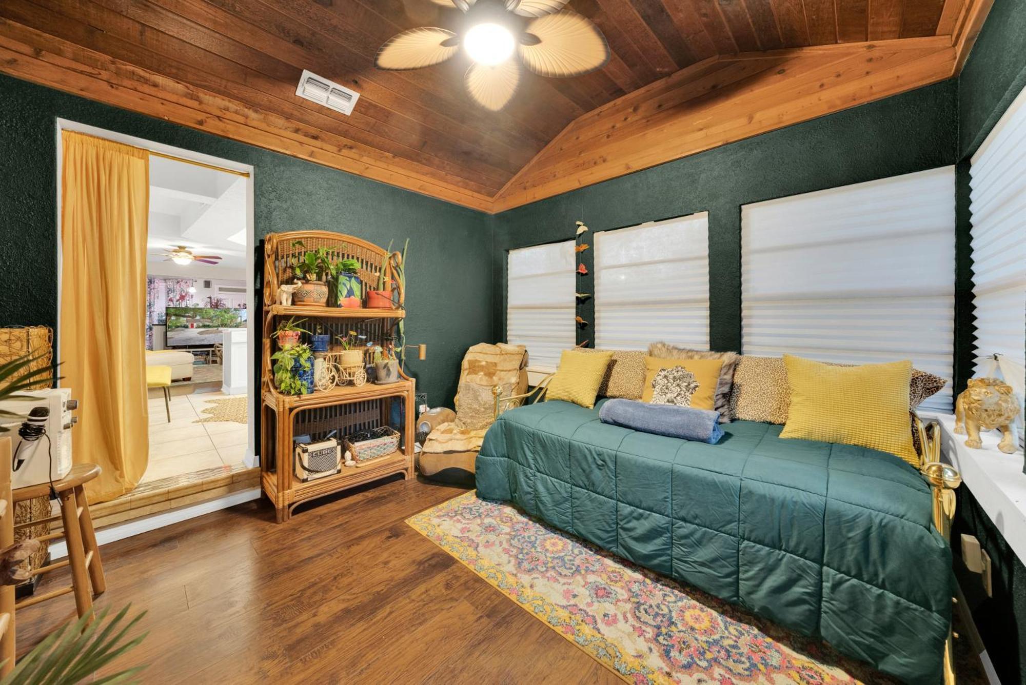 Zen Jungle House By Busch Gardens Sleeps 10 With Outdoor Games And Bikes! Holiday home Tampa